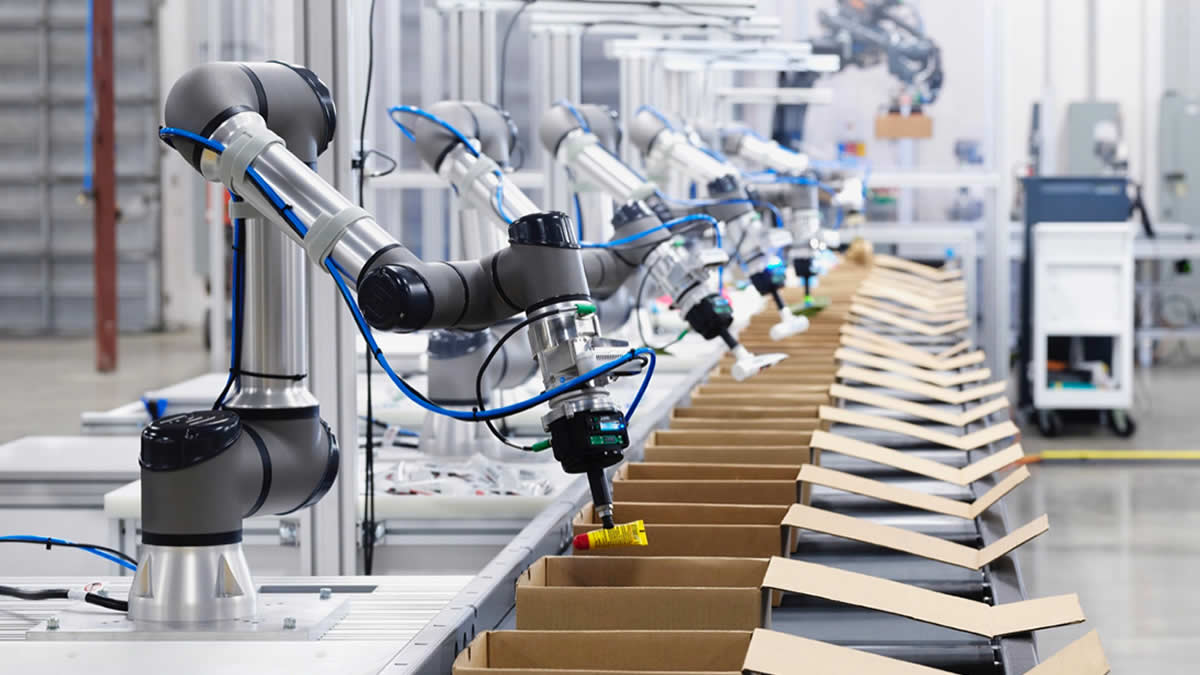 Robots Revolutionizing Warehouse Operations